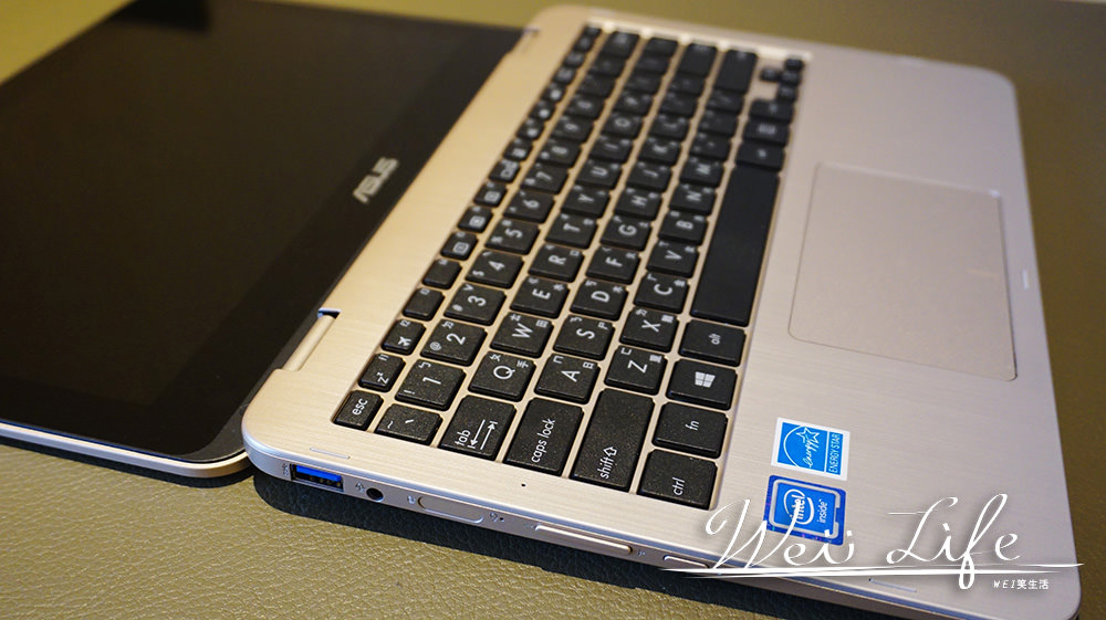 ASUS VivoBook Flip 12開箱我的時尚完美筆電一機兩用好百變，輕薄外出好時尚