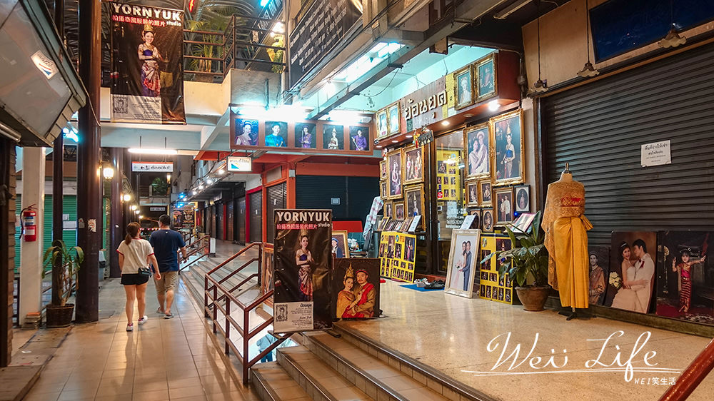 泰國旅遊✈清邁自由行泰服體驗拍照心得分享/Night Bazaar清邁夜市商場