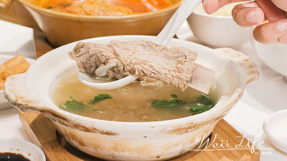 正宗星馬料理肉骨茶海南雞飯，一份來自國宴級的美味「張記海南雞飯」