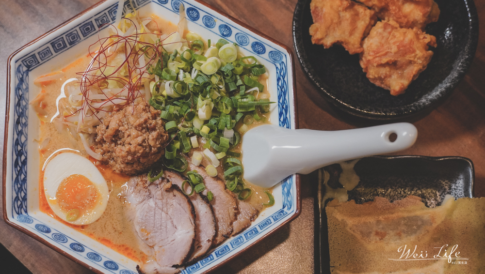 宜蘭美食//東京餃子超美味的辛担面，台日風味還魂美味拉麵隱身在羅東夜市旁