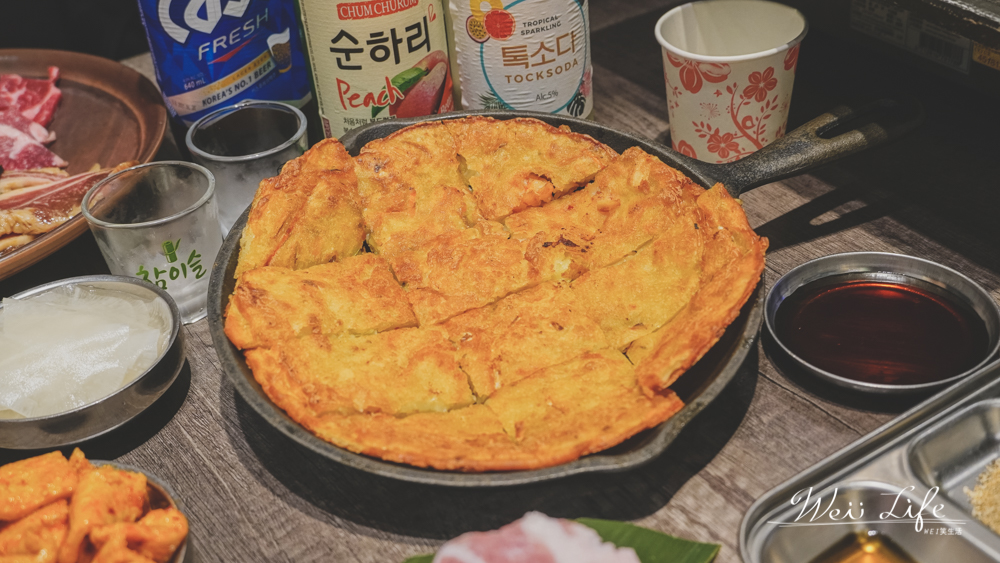 高雄韓式料理推薦//Meogeo韓式燒肉，韓國美食同步讓你滿嘴韓國味、韓式炸雞、炸彈酒、韓國調酒、部隊鍋