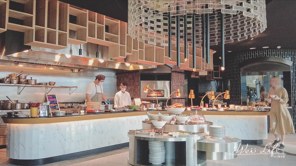 台北大直英迪格酒店餐廳T.R Bar & Kitchen，當創意遇上美味給你最初的味蕾感動。