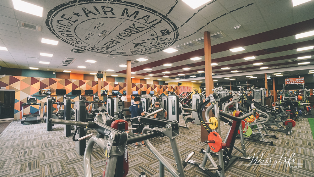 台中健身房推薦紐約健身，婚前健身、專業私人教練、24小時健身房。