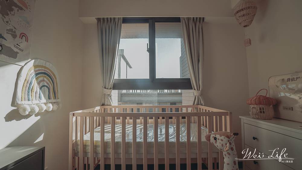 寶寶房間佈置//關於二代喬依思四合一嬰兒床推薦，簡單打造質感IG兒童嬰兒房必備物品!