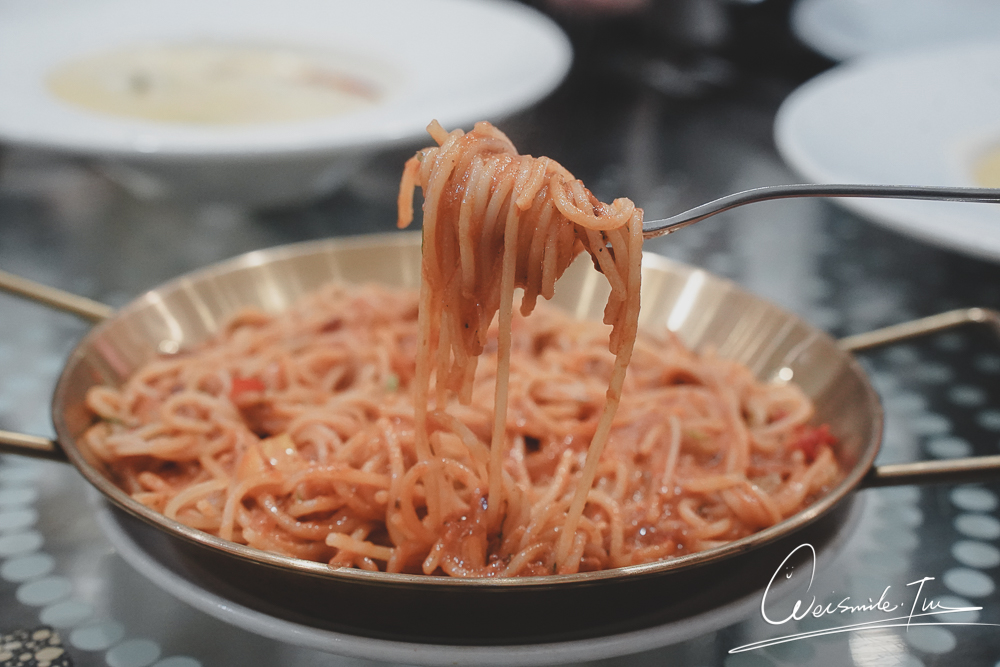 埃及紅海胡佳達海鮮餐廳推薦Caviar Restaurant：一絕對是埃及幾天下來最滿足的一餐