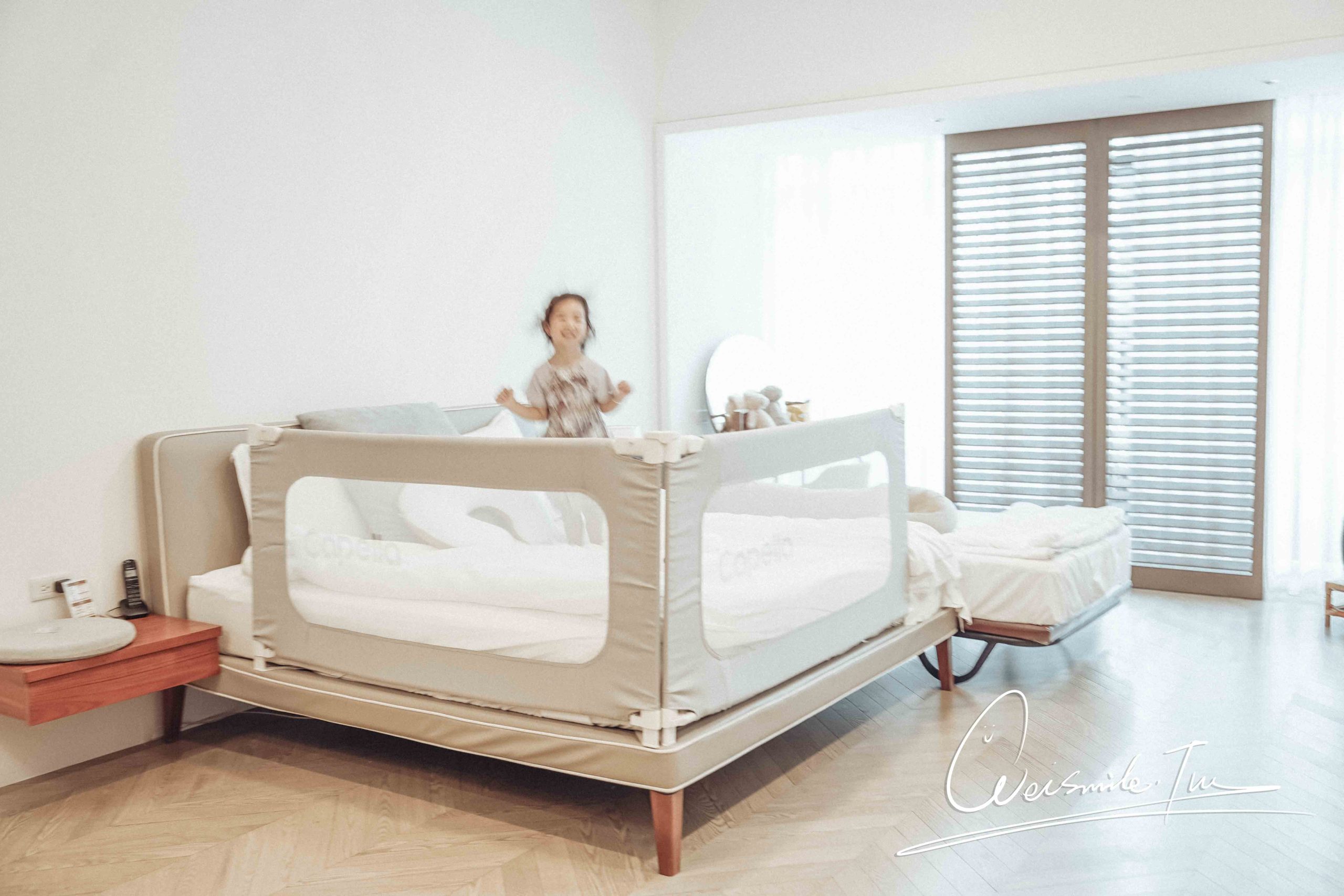 嬰兒床邊護欄推薦//Capella 兒童床邊護欄當媽後才懂的那一聲「咚」