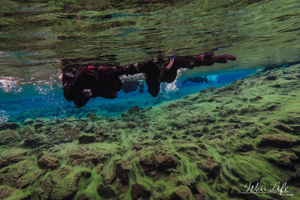 冰島浮潛推薦//絕美秘境Silfra史費拉大裂縫浮潛，一輩子一定要體驗一次絕美板塊潛水最清澈的藍